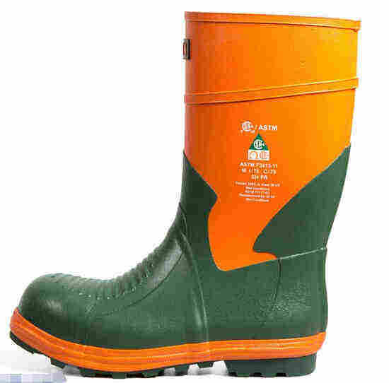 絕緣鞋為什么在電力作業(yè)時(shí)必須佩戴？